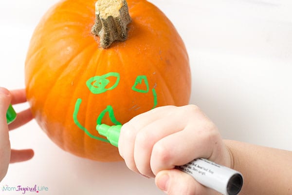 Pumpkin art activity for preschool.
