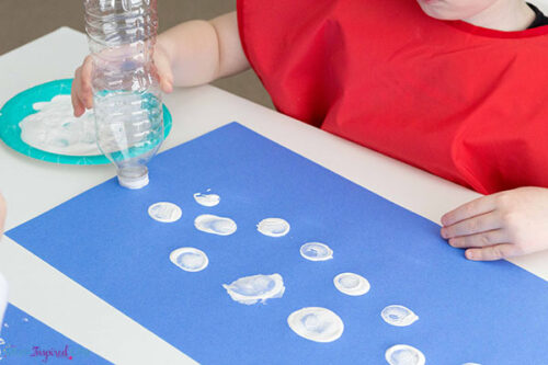 Winter Art Project for Kids: Snowball Painting