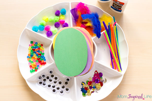 Monster art activity for preschool and early elementary.