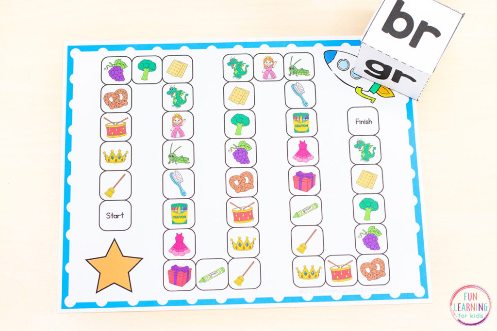 Free printable beginning blends board game for first grade and second grade literacy centers.