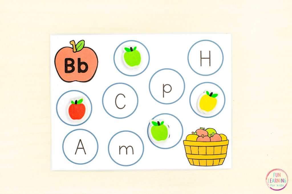 Alphabet letter recognition task cards for your alphabet centers, literacy centers or soft start routines.