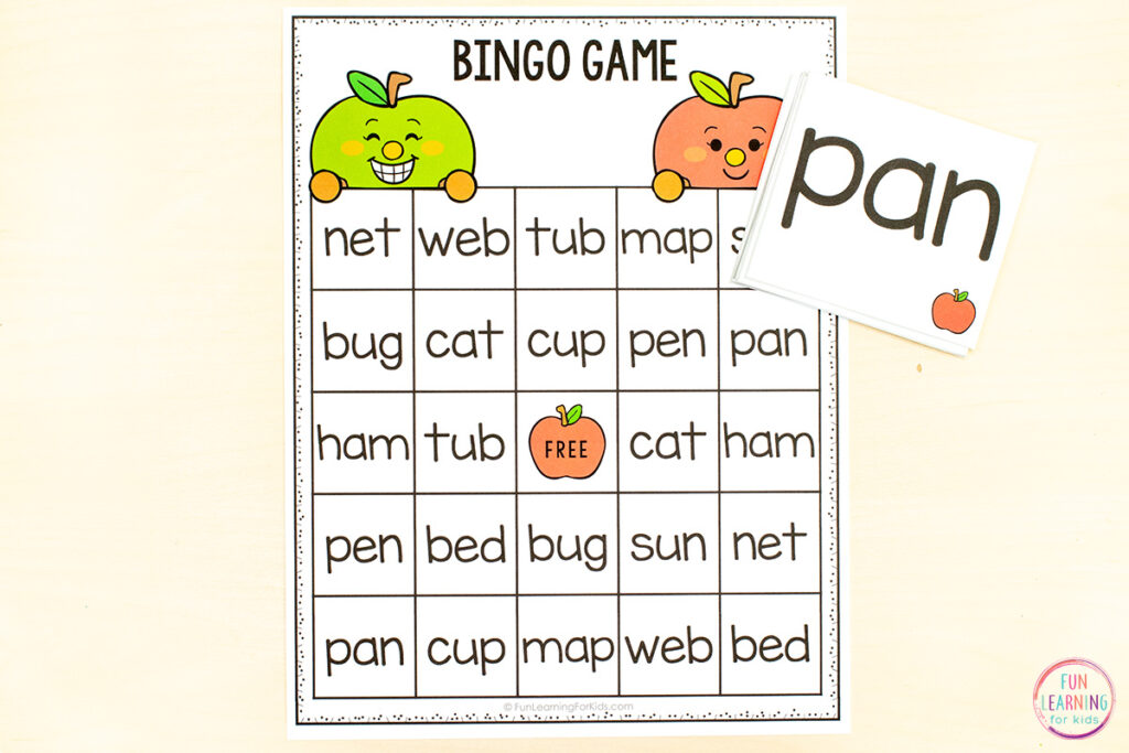 Free printable apple theme bingo game for learning to read words and learn phonics patterns or high frequency words.