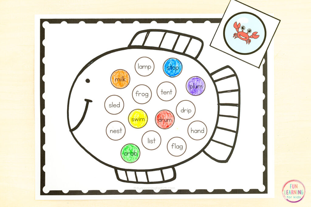 Fish phonics activity for practice with blending and segmenting words with beginning and ending consonant blends.