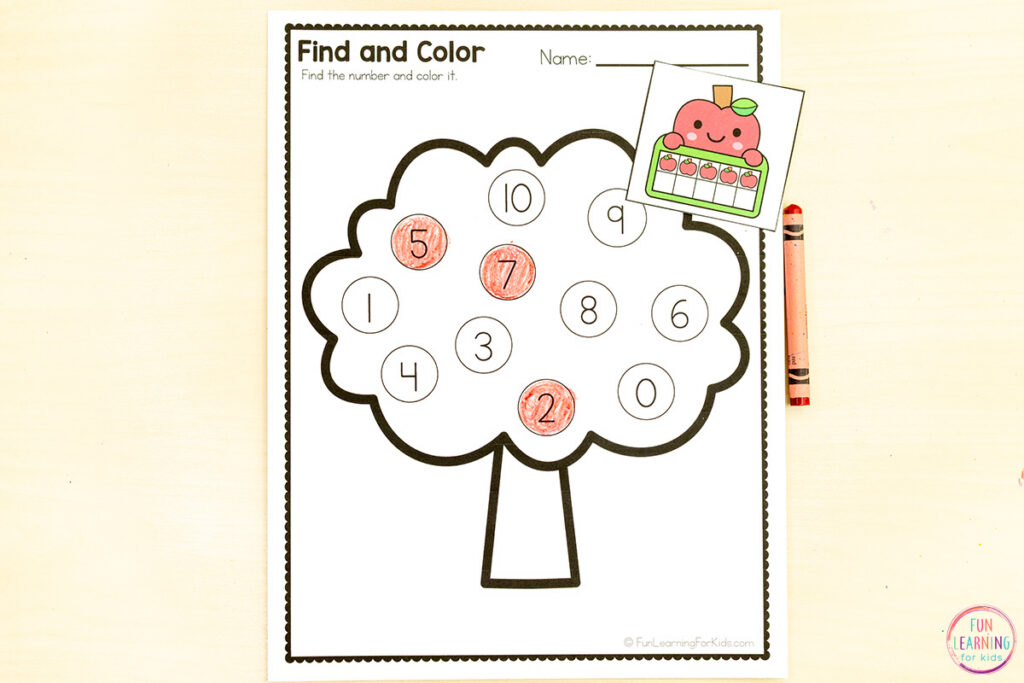 Number hunt math activity for your fall apple theme math centers.